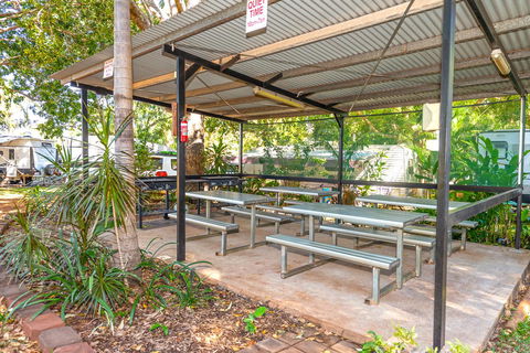 Oasis Tourist Park - Accommodation Kalgoorlie 19