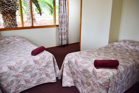 Erldunda Desert Oaks Resort - Accommodation Kalgoorlie 43