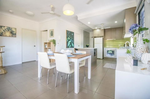 ZEN QUEST - The NOMADS PAD Near Nightcliff Markets & Sunset Foreshore - Accommodation Kalgoorlie 13