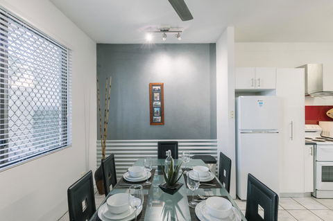 CitySide Apartment - 2 Bedroom With Private Courtyard - Accommodation Kalgoorlie 2