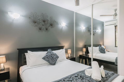 CitySide Apartment - 2 Bedroom With Private Courtyard - Accommodation Kalgoorlie 15