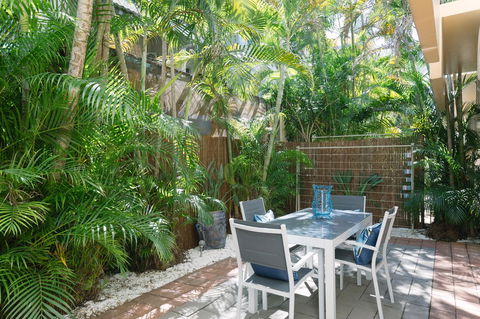CitySide Apartment - 2 Bedroom With Private Courtyard - Accommodation Kalgoorlie 13