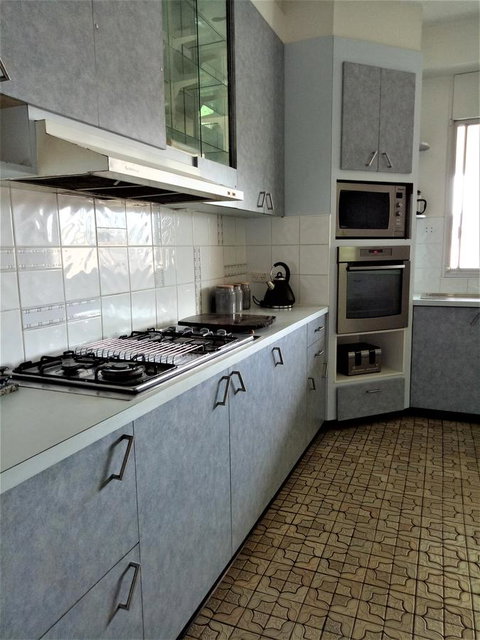 Arafura Blue - Accommodation Kalgoorlie 9
