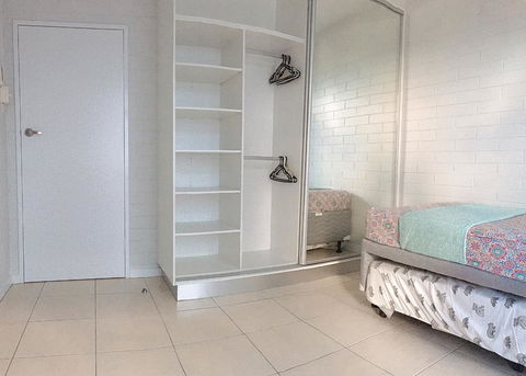 Cozy Room For A Great Stay In Darwin - Excellent Location - Accommodation Kalgoorlie 5