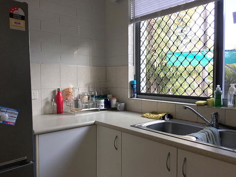 Cozy Room For A Great Stay In Darwin - Excellent Location - Accommodation Kalgoorlie 3