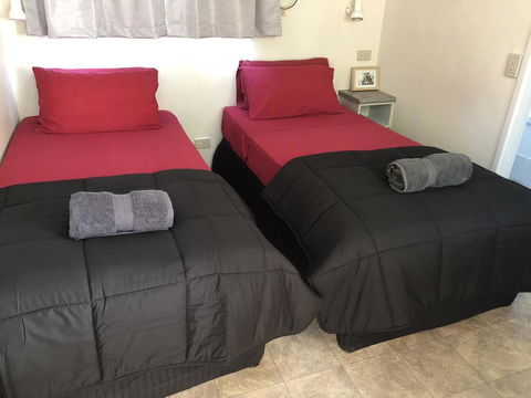 Mataranka Roadhouse - Accommodation Kalgoorlie 7