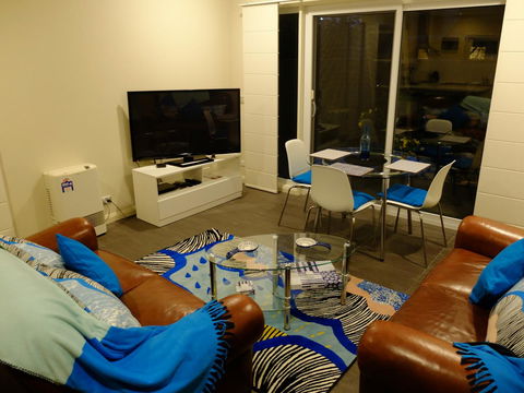 Rock Wallaby - Accommodation Kalgoorlie 8