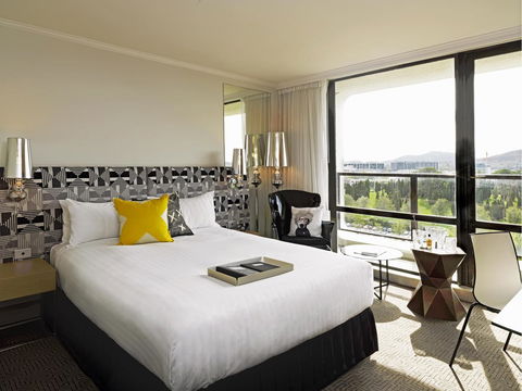 QT Canberra - Accommodation Kalgoorlie 0