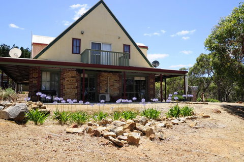 Boobook Manor - Accommodation Kalgoorlie 0