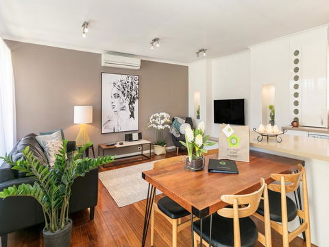 Boutique Stays - Sandy Breeze 3 - Accommodation Kalgoorlie 0