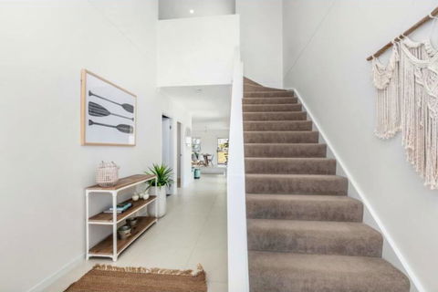Brand New PRIZE HOME 50m Path To Beach - Accommodation Kalgoorlie 2