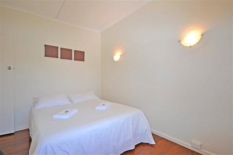 Breakers 4 2 Hill Street - Accommodation Kalgoorlie 3