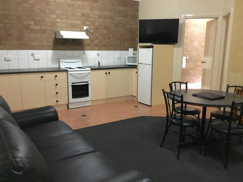 Bridges On Meninya Motel & Apartments - Accommodation Kalgoorlie 1