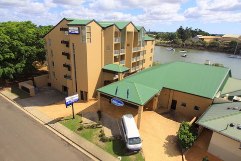 Burnett Riverside Hotel - Accommodation Kalgoorlie 0