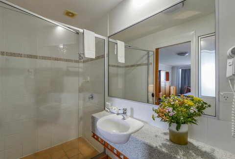 Burnett Riverside Hotel - Accommodation Kalgoorlie 2