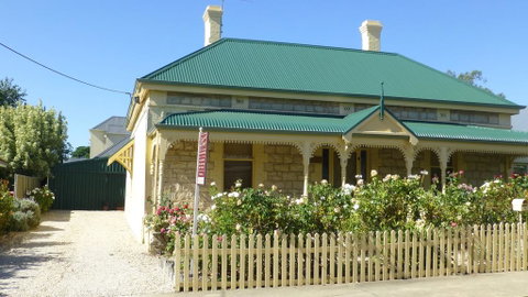 Cabernet Cottage - Accommodation Kalgoorlie 2
