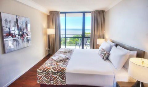 Cairns Plaza Hotel - Accommodation Kalgoorlie 3