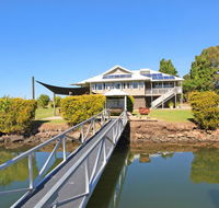 Campbell 7 - Large Queenslander on Maroochy River - Accommodation Kalgoorlie