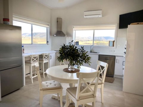 Capannone @ Mystery Hills - Accommodation Kalgoorlie 3