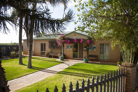 Capricorn Holiday Park - Accommodation Kalgoorlie 0