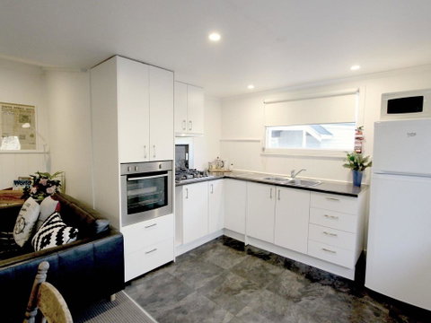 Cara - Accommodation Kalgoorlie 1