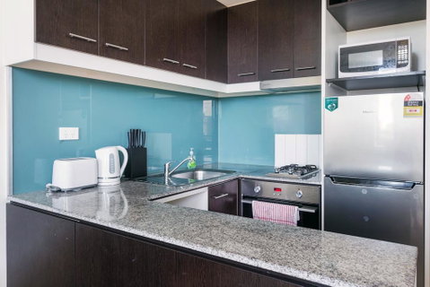 Central And Modern Apartment In Melbourne CBD - Accommodation Kalgoorlie 3