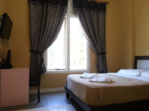Central Private Hotel - Accommodation Kalgoorlie 1