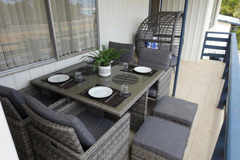 Central Views - Accommodation Kalgoorlie 2