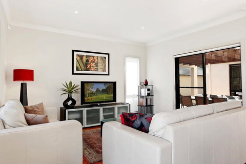 Chateau Shiraz - Accommodation Kalgoorlie 2