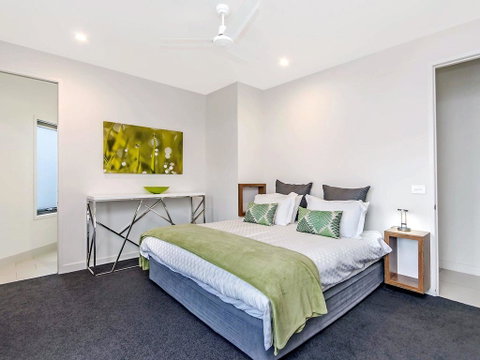 Chimneys On Bank - Accommodation Kalgoorlie 2