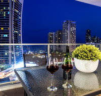 Circle on Cavil Holidays Gold Coast - Accommodation Kalgoorlie