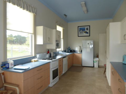 Claremont Farmhouse - Accommodation Kalgoorlie 3