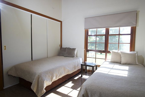 Clarendon Forest Retreat - Accommodation Kalgoorlie 2