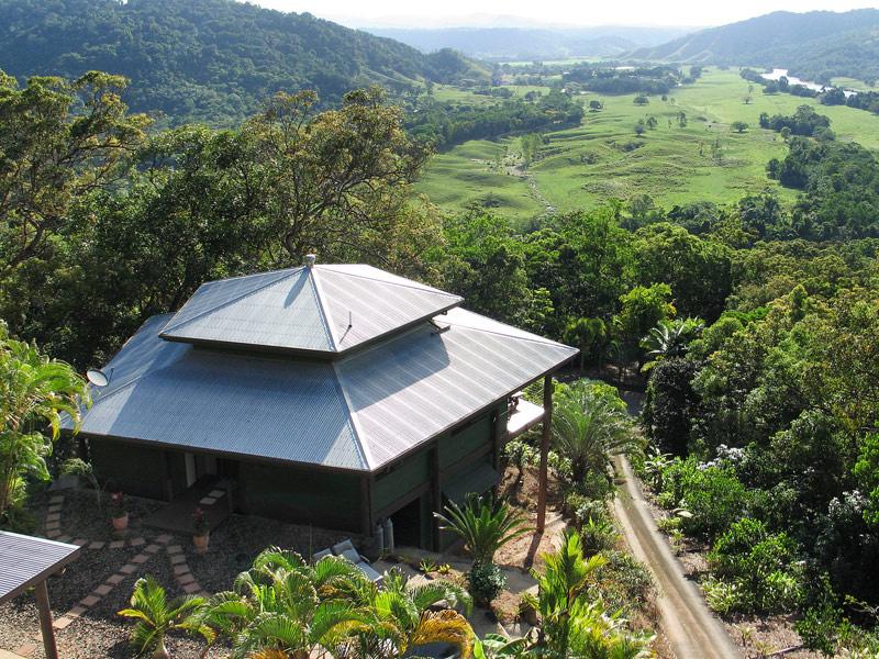 Daintree QLD Accommodation Kalgoorlie