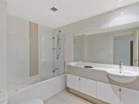 Coast Luxury Apartment 3 - Accommodation Kalgoorlie 1