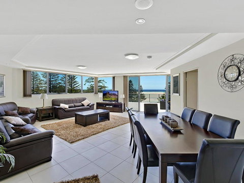Coast Luxury Apartment Penthouse 23 - Accommodation Kalgoorlie 0