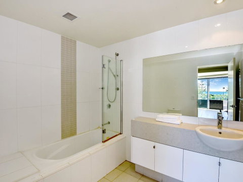 Coast Luxury Apartments 17 - Accommodation Kalgoorlie 2