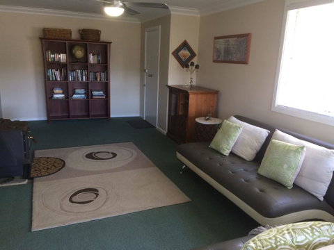 Cockatoo Corner - Armidale - Accommodation Kalgoorlie 3