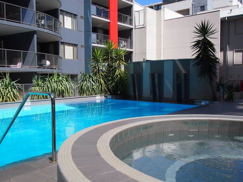 Code Apartment - Accommodation Kalgoorlie 1