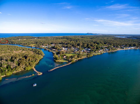 COLMER HOUSE At Dunbogan - Accommodation Kalgoorlie 0