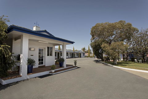 Colonial Motel & Apartments - Accommodation Kalgoorlie 0