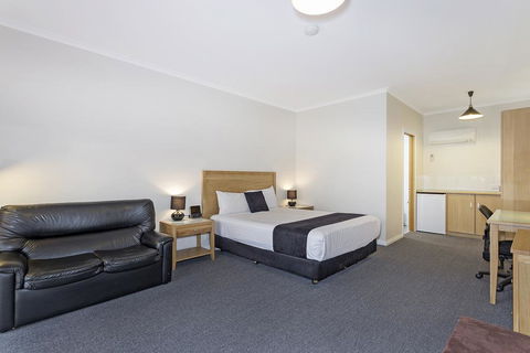 Comfort Inn Lady Augusta - Accommodation Kalgoorlie 0