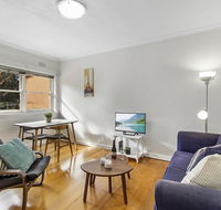 Comfy one-bedroom unit between city and airport - Accommodation Kalgoorlie