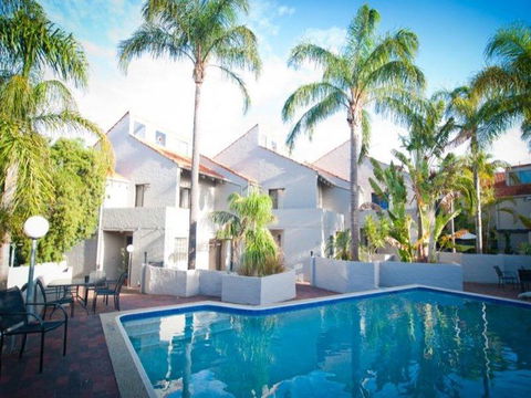 Como Mezzanine Retreat - Accommodation Kalgoorlie 0