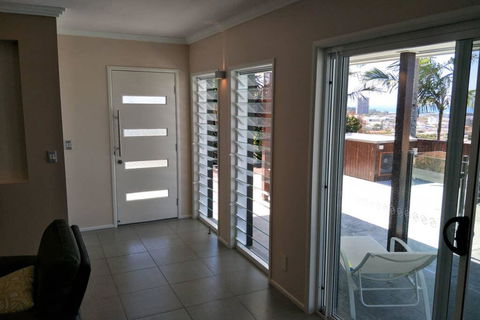 Coolangatta Gold - Accommodation Kalgoorlie 2