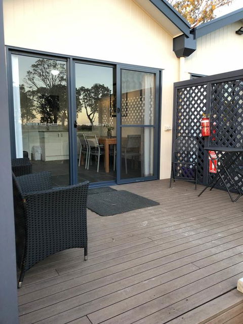 Coonawarra Cabins Unit C - Accommodation Kalgoorlie 3