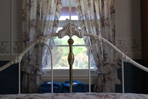 Coonawarra's Pyrus Cottage - Accommodation Kalgoorlie 2