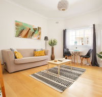 Cosy Couples Haven 10 Min Walk from Bondi Beach - Accommodation Kalgoorlie