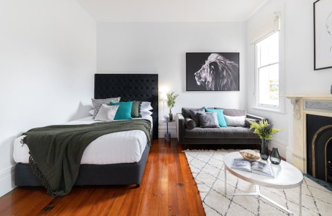 Cosy Nook In Inner-city Victorian Mansion - Accommodation Kalgoorlie 0