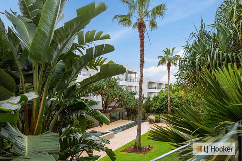 COTTON BEACH 85 - PRIVATE Mid Floor APARTMENT - Accommodation Kalgoorlie 3